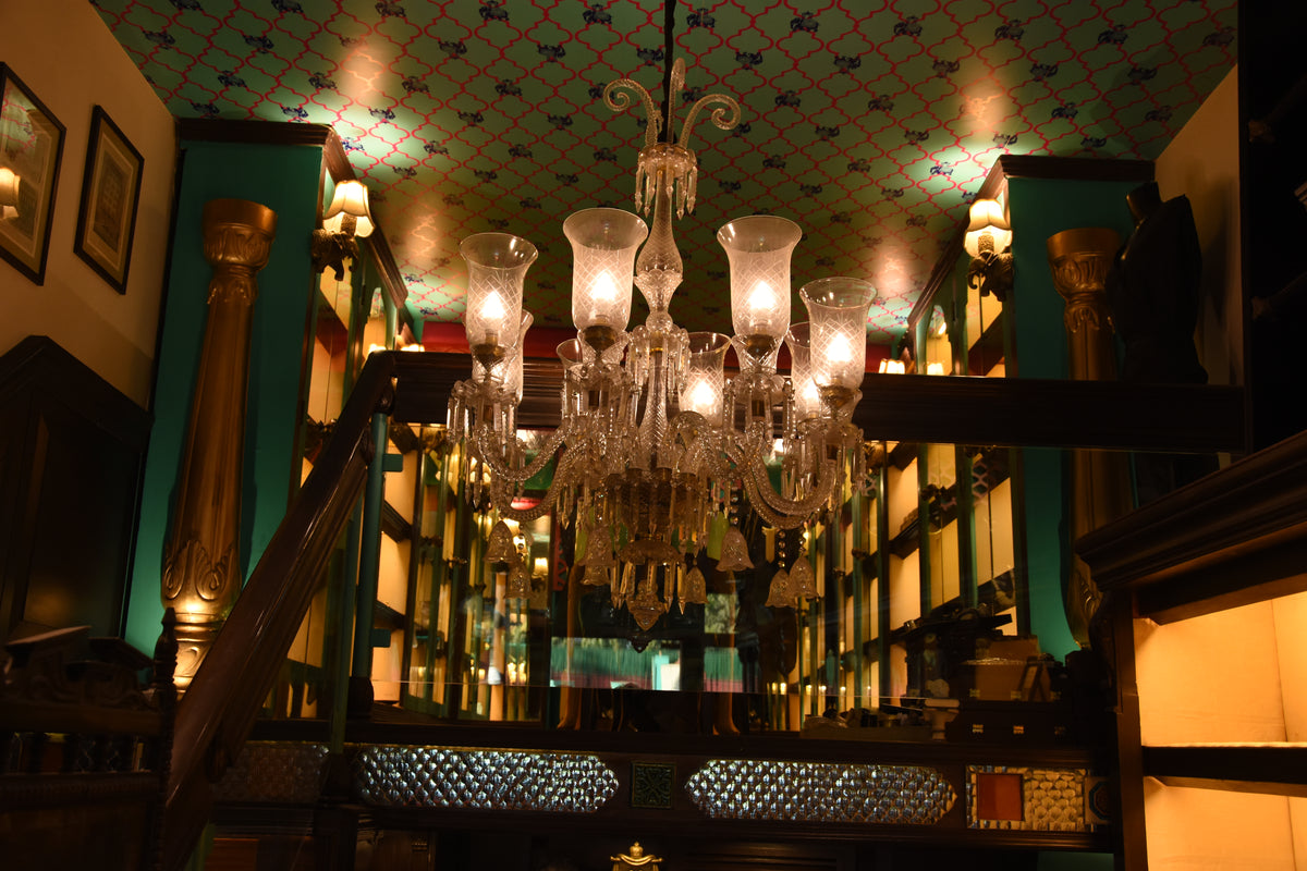 Store gallery image