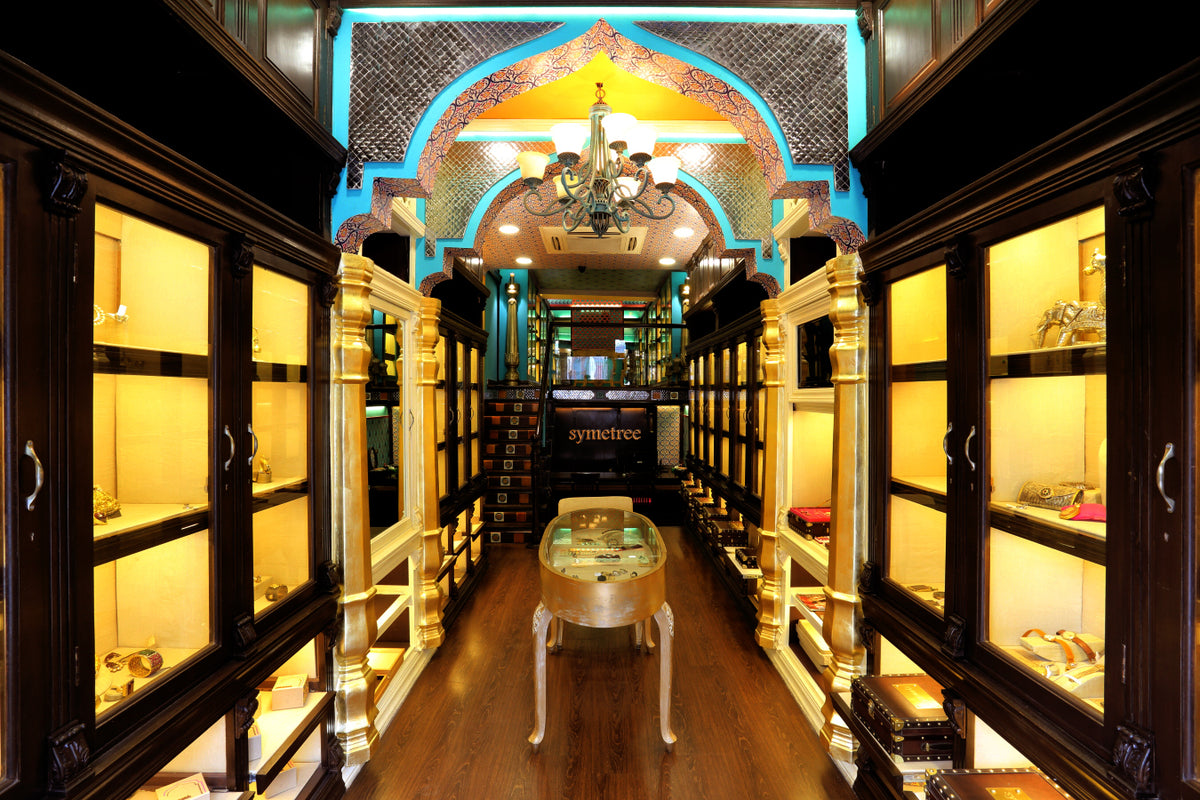 Store gallery image
