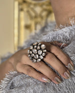 Load image into Gallery viewer, The Moonburst Ring
