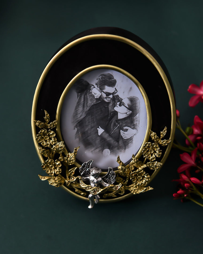 Victorian Wreath Frame