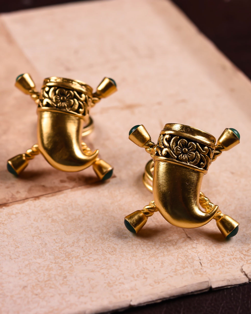 Cufflings