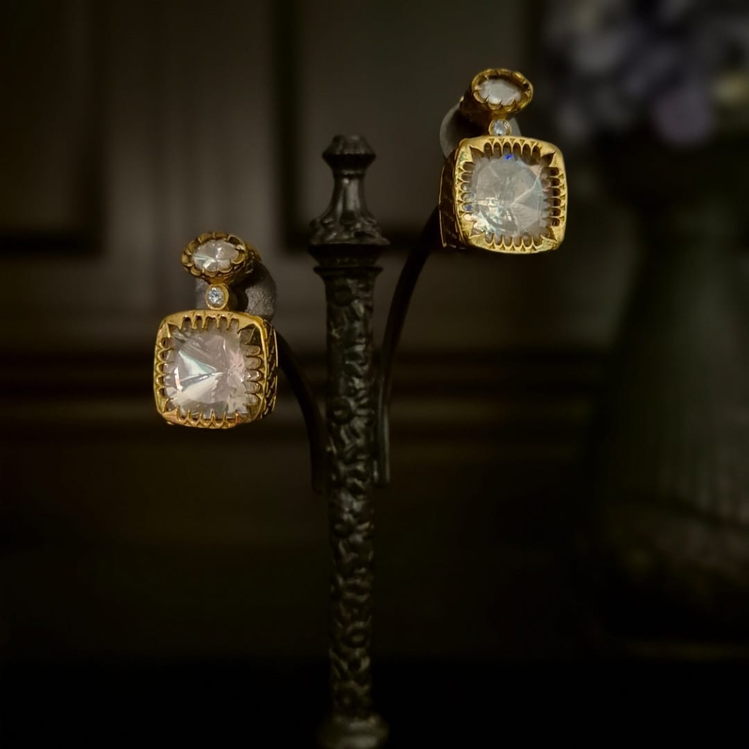 The Twilight Earring